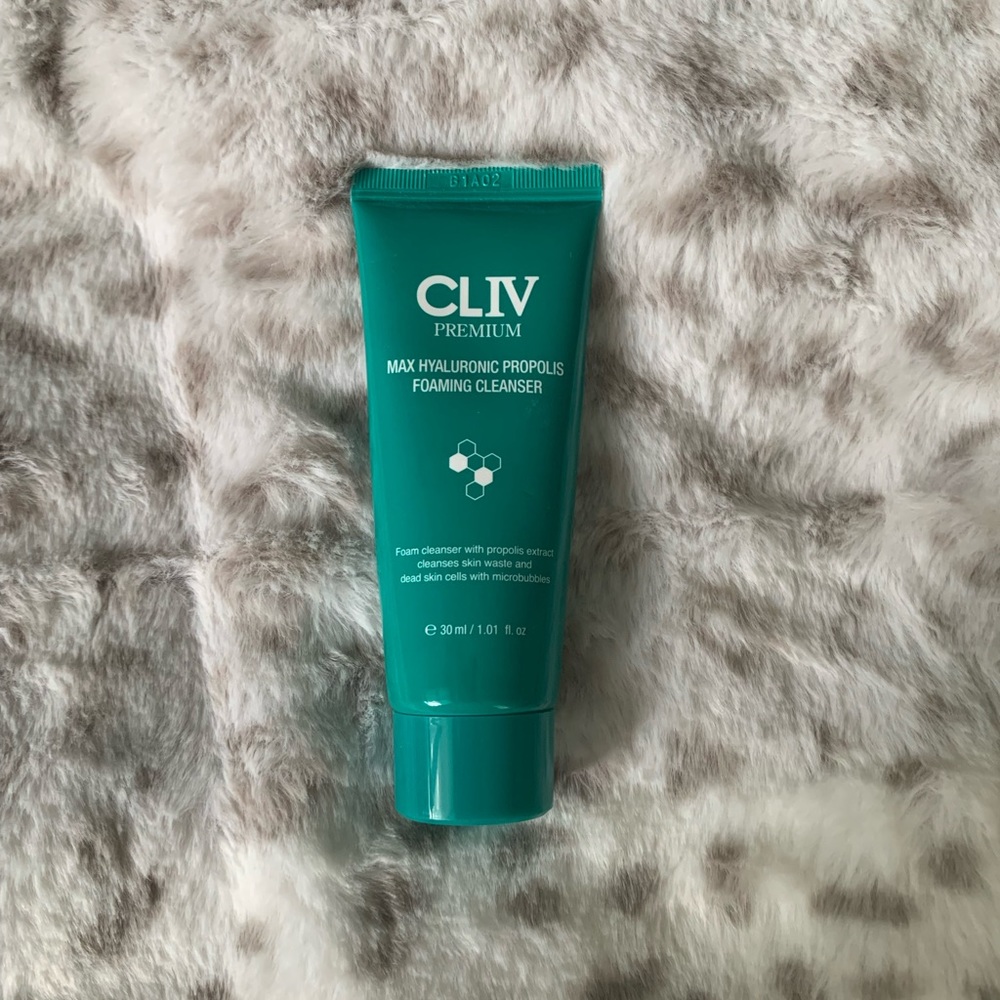 mini CLIV cleanser
